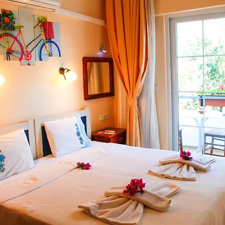호텔 Bozburun Aphrodite Beach & Hotel