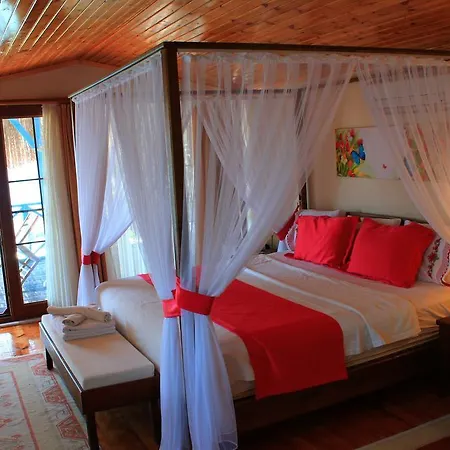 فندق Bozburun Aphrodite Beach & Hotel مرمريس