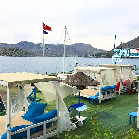 Bozburun Aphrodite Beach & Hotel 3*