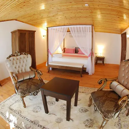 Bozburun Aphrodite Beach & Hotel 3*