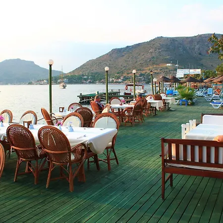 Bozburun Aphrodite Beach & Hotel فندق