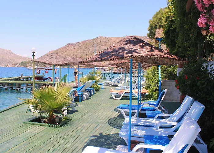 Отель Bozburun Aphrodite Beach & Hotel Мармарис