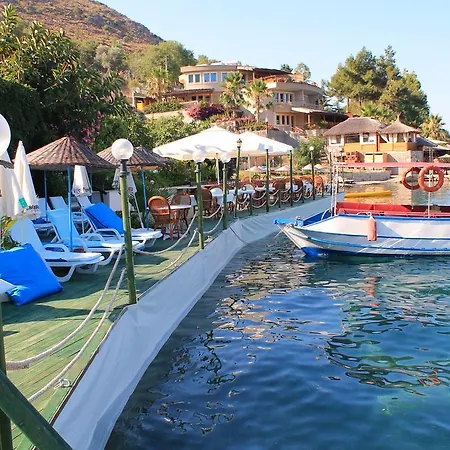מלון Bozburun Aphrodite Beach & Hotel מרמריס