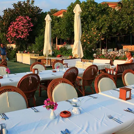 Bozburun Aphrodite Beach & Hotel 3*