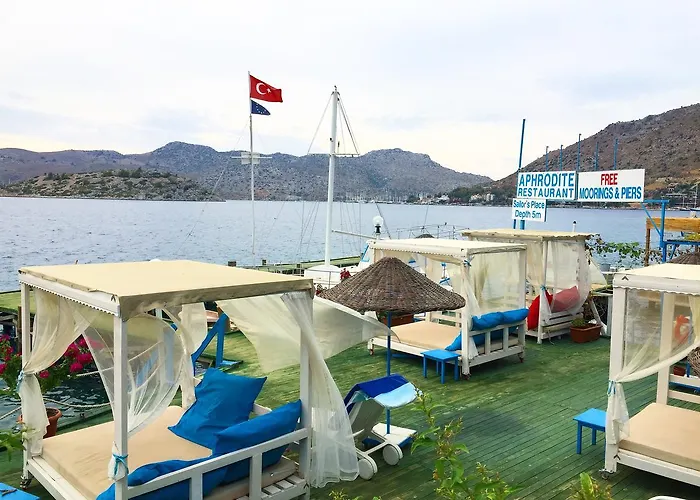 Bozburun Aphrodite Beach & Hotel 3*